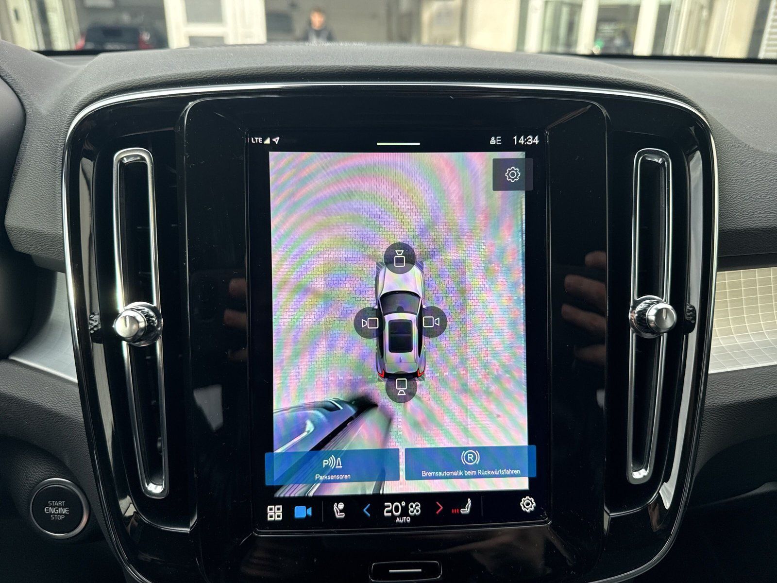 Volvo XC40 B3 Plus Black Edition *AHK+360°+FHZ°