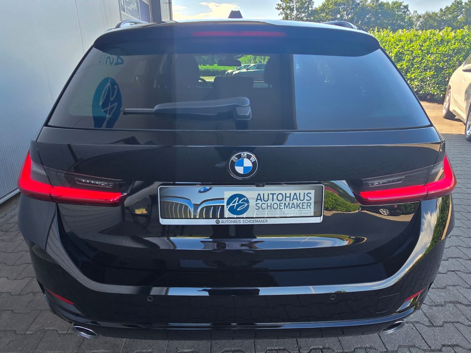 BMW 320d xDrive*Modell2025*NP:71.200EUR*AHK,HUD,360°