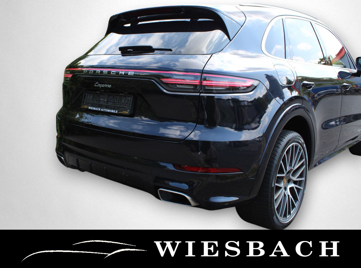Porsche Cayenne 3.0 Exclusive MATRIX PANO BOSE AHK 21''