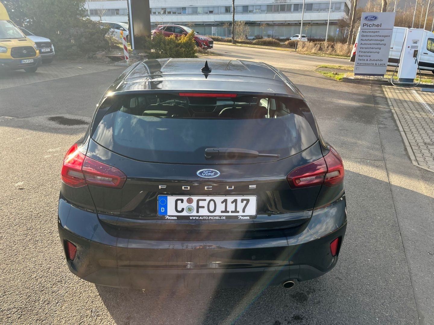 Ford Focus Titanium Editio LED ACC Apple CarPlay Andr