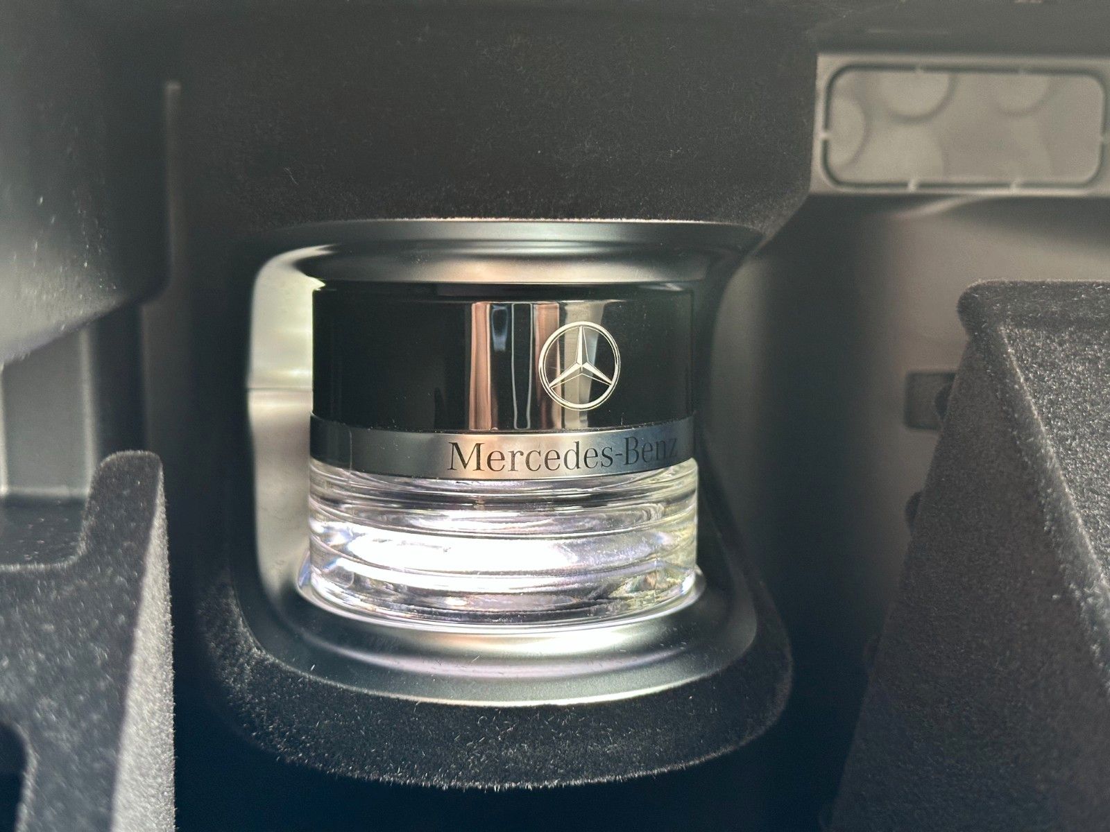 Mercedes-Benz GLC 400e 4M - Samsaru's Car Outlet