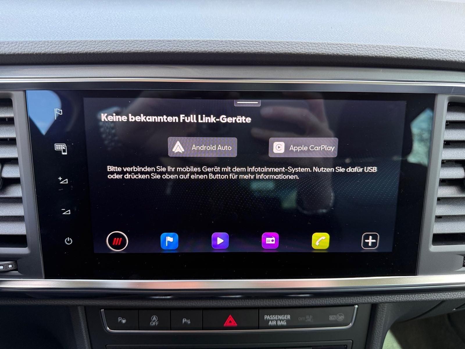 Seat Ateca 1.5 TSI ACT DSG NAVI AHK ACC LED Kamera