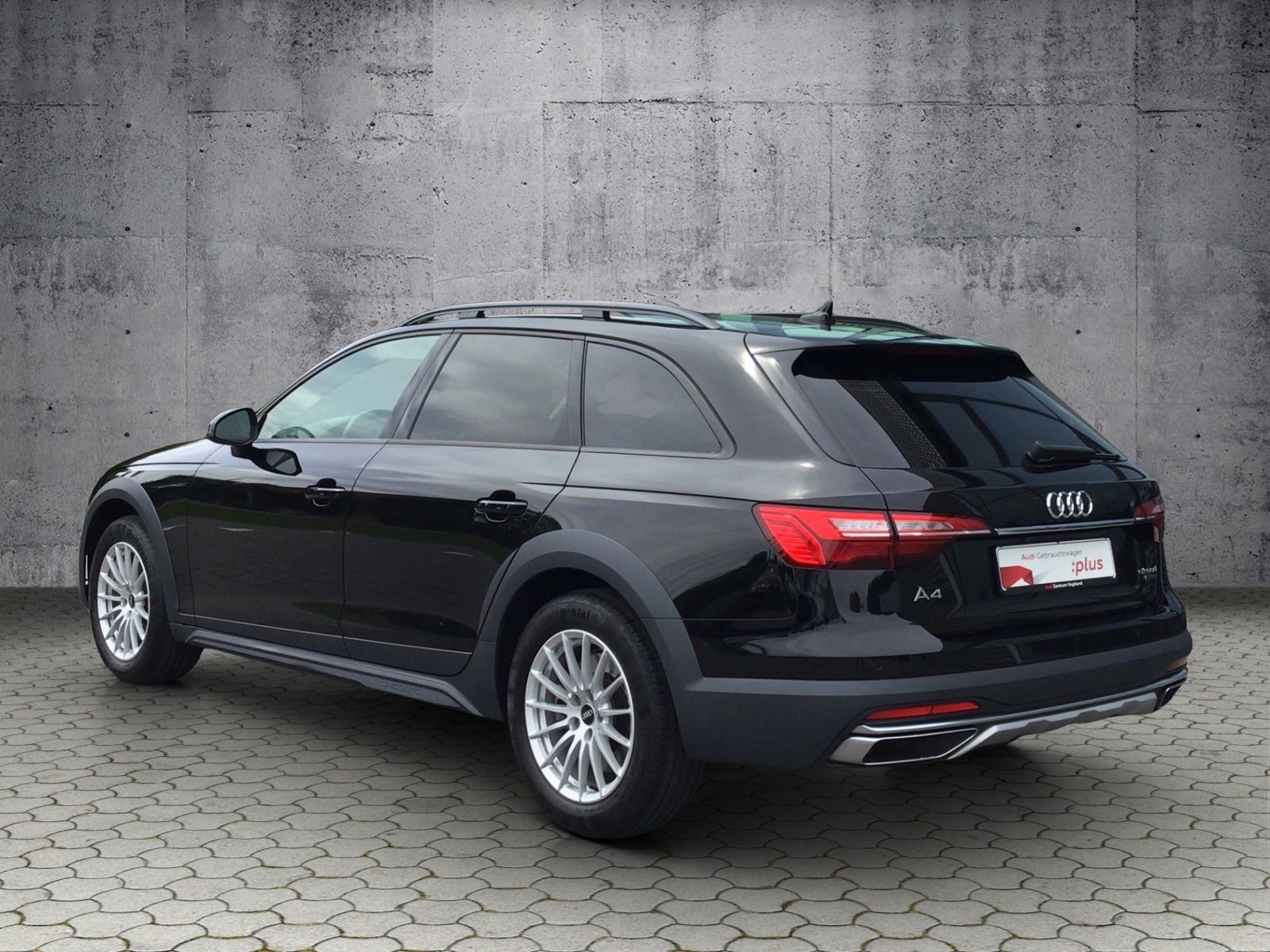 Audi A4 allroad 45 TFSI quattro S-tronic PANO/AHK/NAV