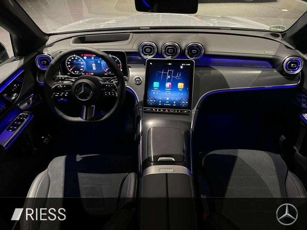 Mercedes-Benz GLC 300 d 4M AMG+PANO+AHK+STDHZG+DISTR+HUD+KEYL+