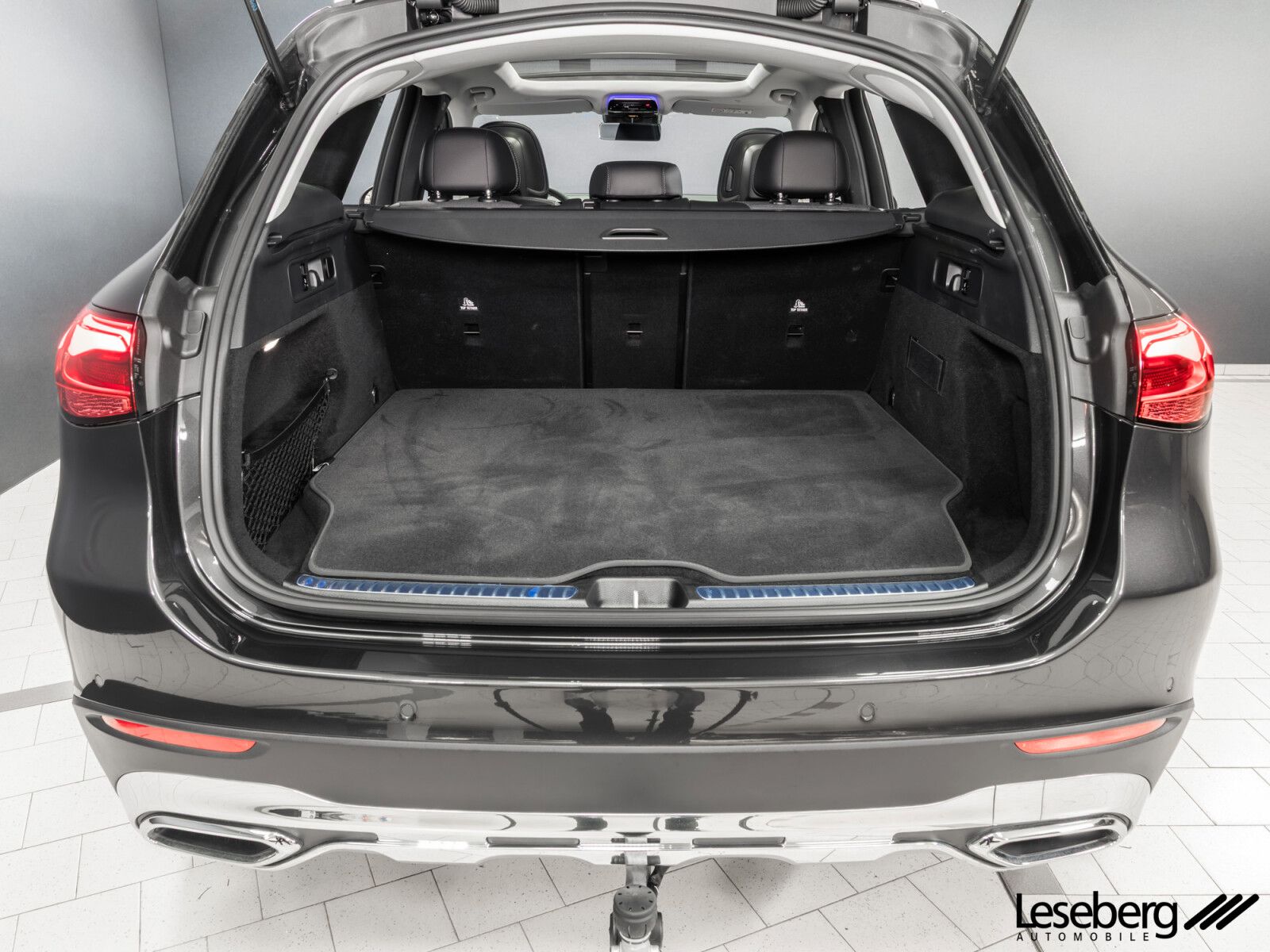 Mercedes-Benz GLC 300 e 4M Avantgarde - Samsaru's Car Outlet
