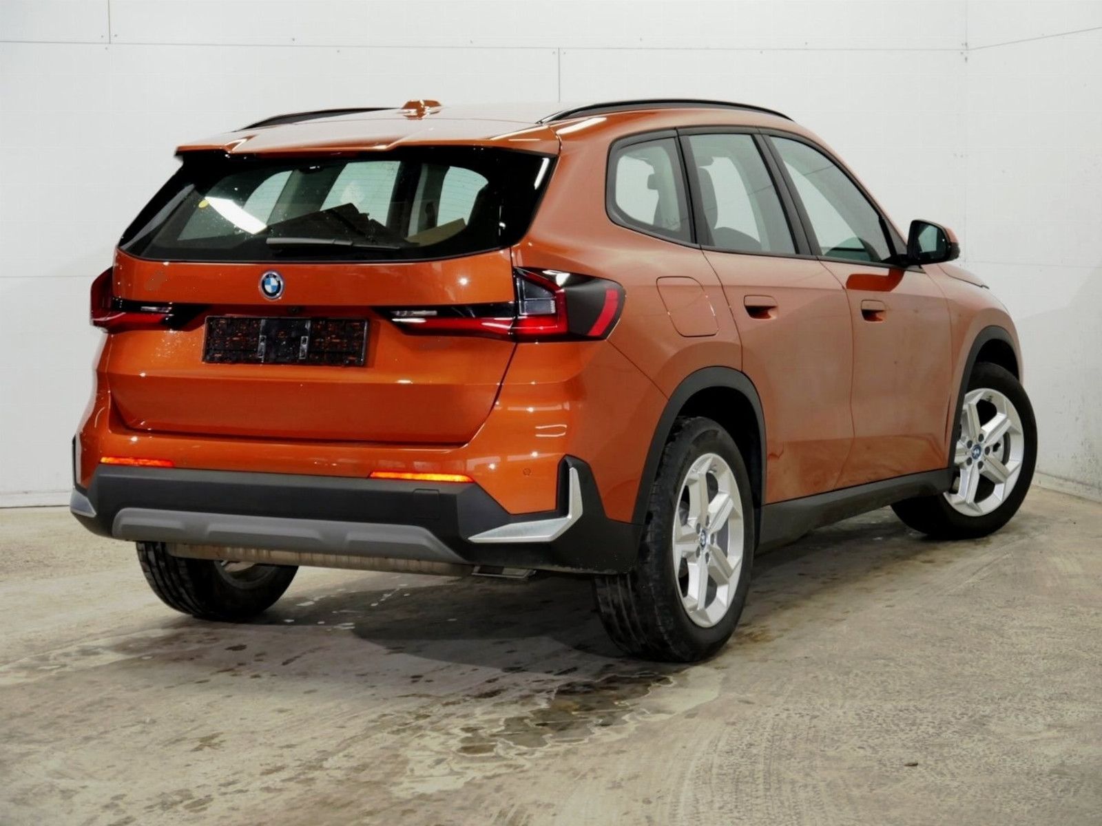 BMW X1 xDrive 25e Sport - Samsaru's Car Outlet