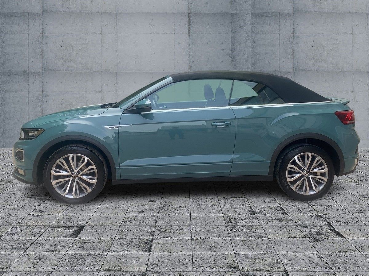 Volkswagen T-Roc 1.5 TSI R-LINE - Samsaru's Car Outlet