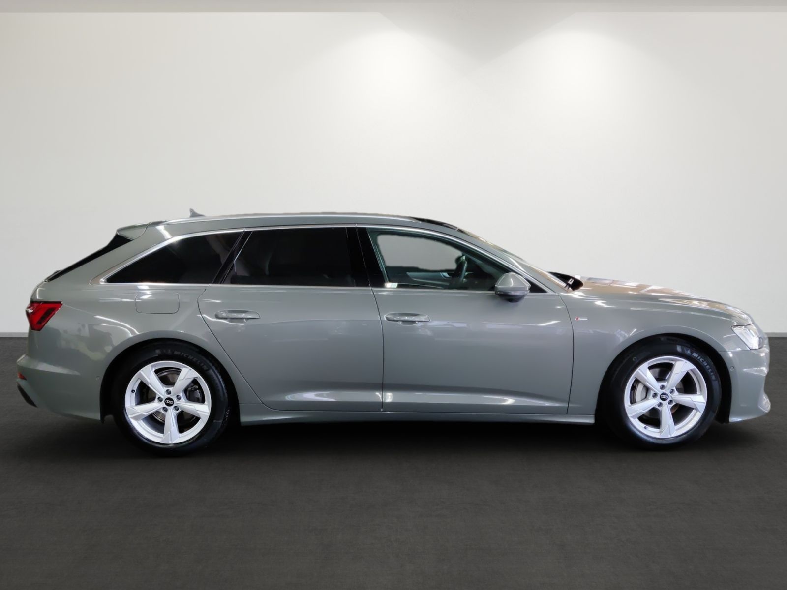 Audi A6 Avant 40 TDI sport - Samsaru's Car Outlet