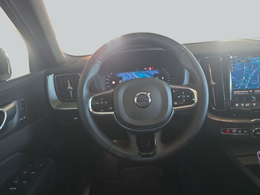 Volvo XC60 B4 B Plus Dark