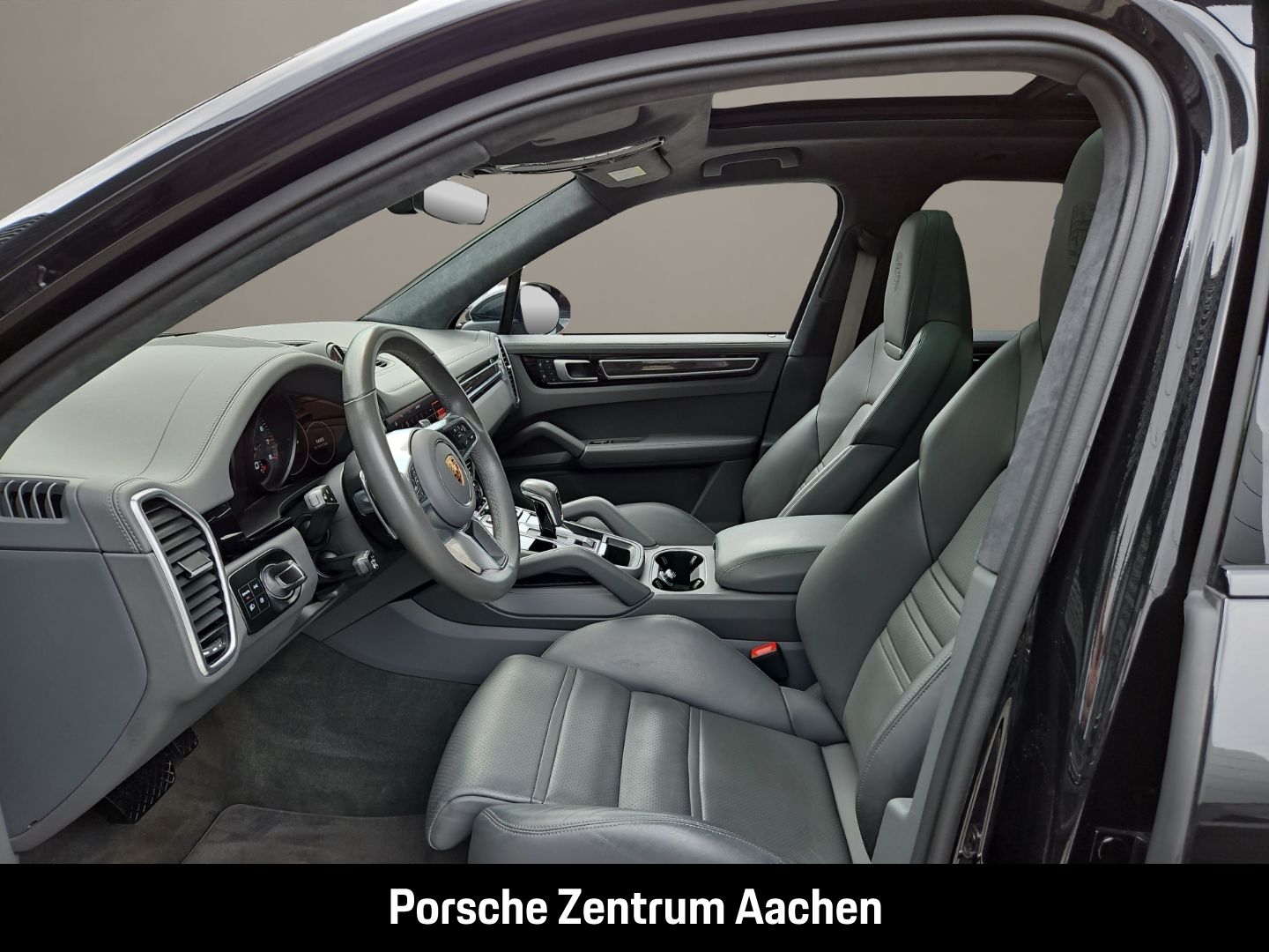 Porsche Cayenne Platinum Edition BOSE Sportabgasanlage