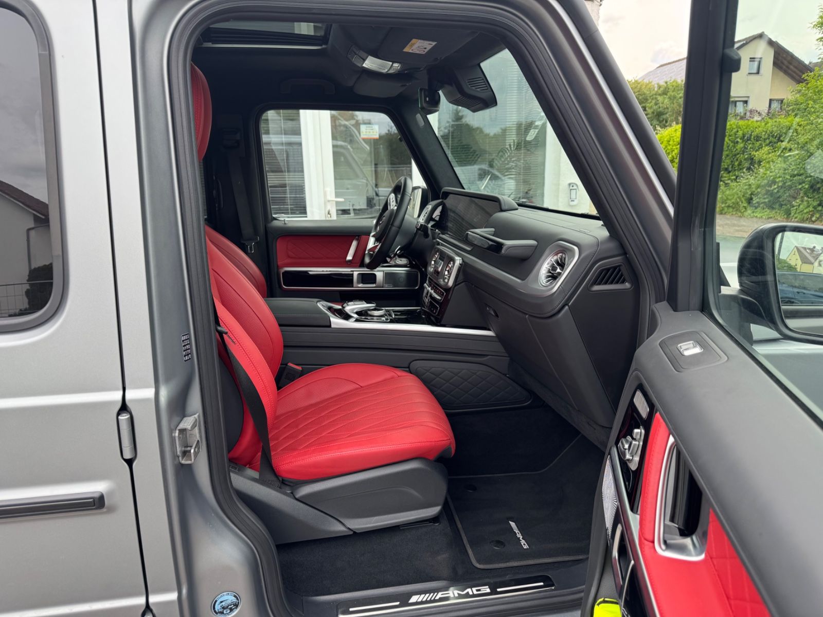 Mercedes-Benz G 63 AMG - Samsaru's Car Outlet