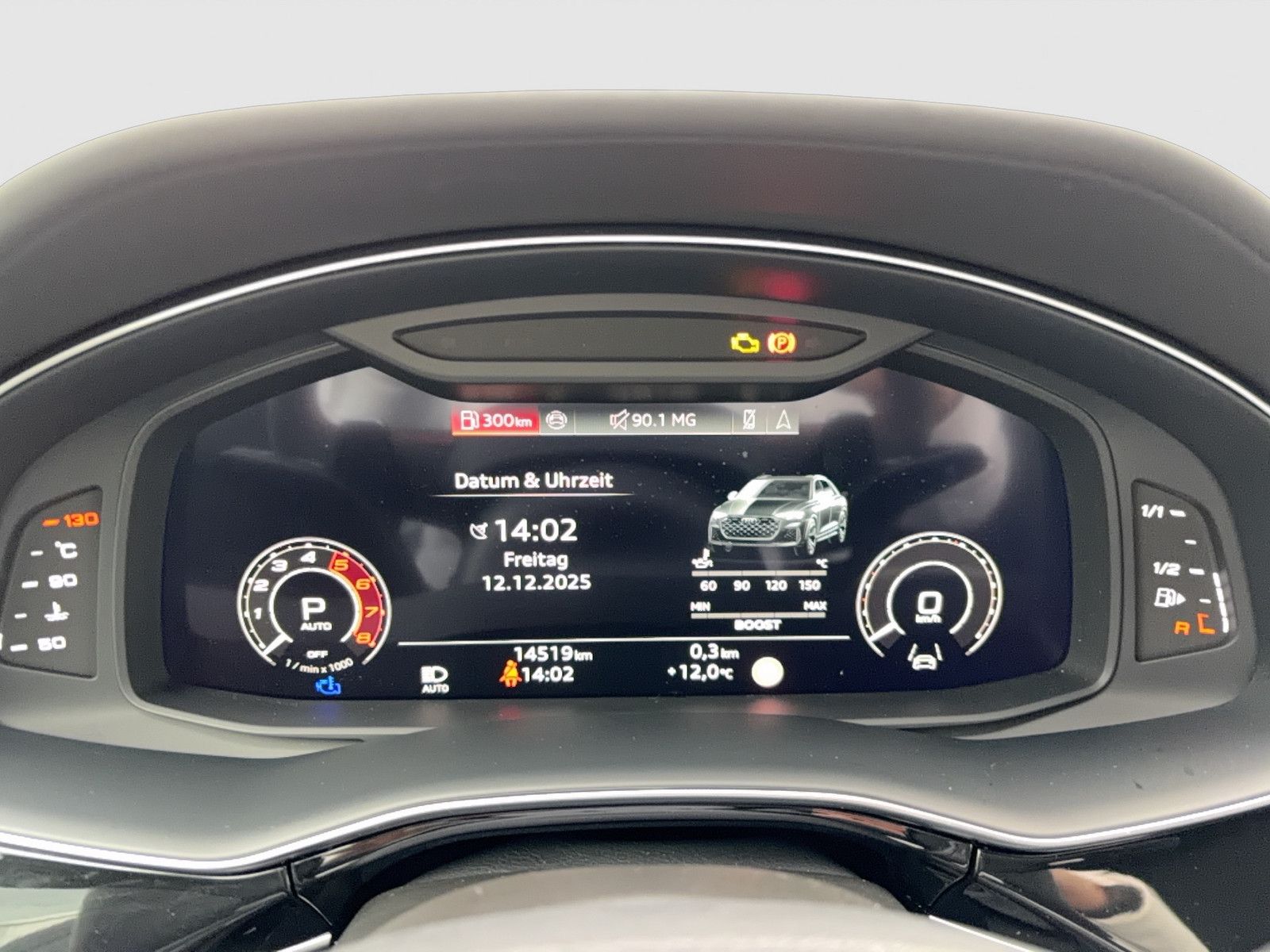 Audi RSQ8 performance All Black/Keramik/305km/h/RS-AG