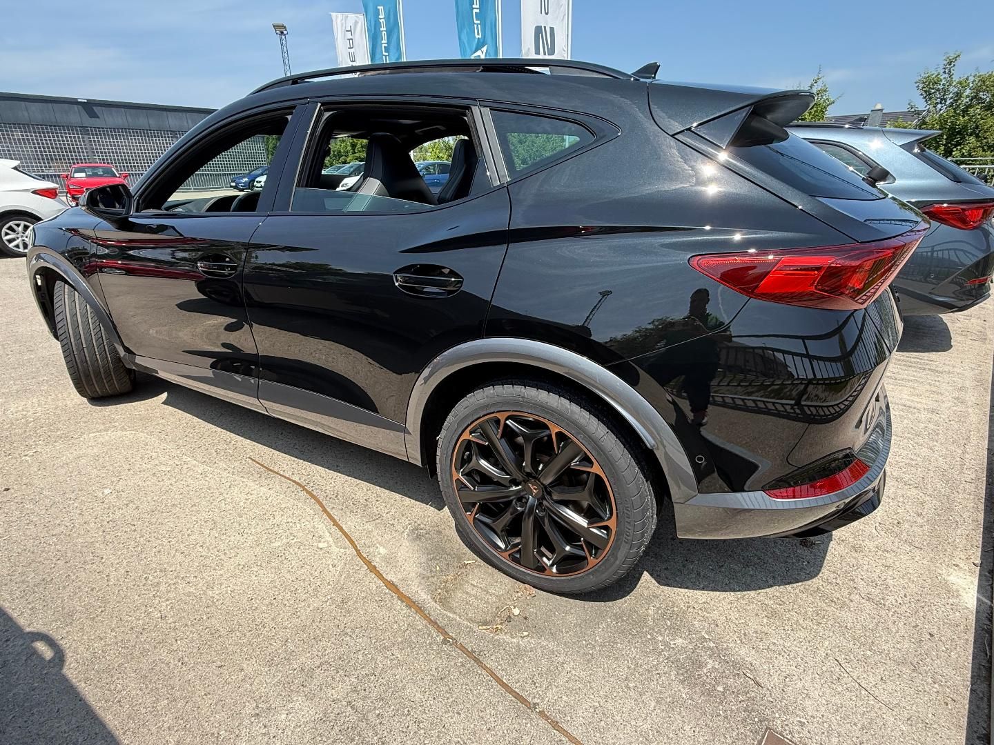 Cupra Formentor VZ 1.4 e-hybrid - Samsaru's Car Outlet