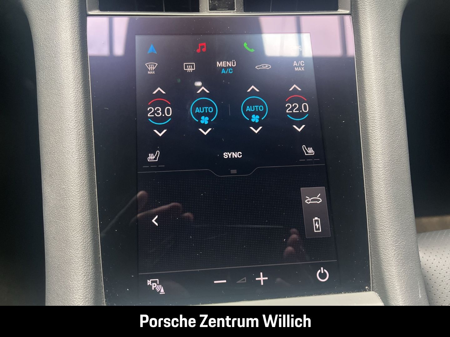 Porsche Taycan Lenkradheizung Lederausstattungen LED