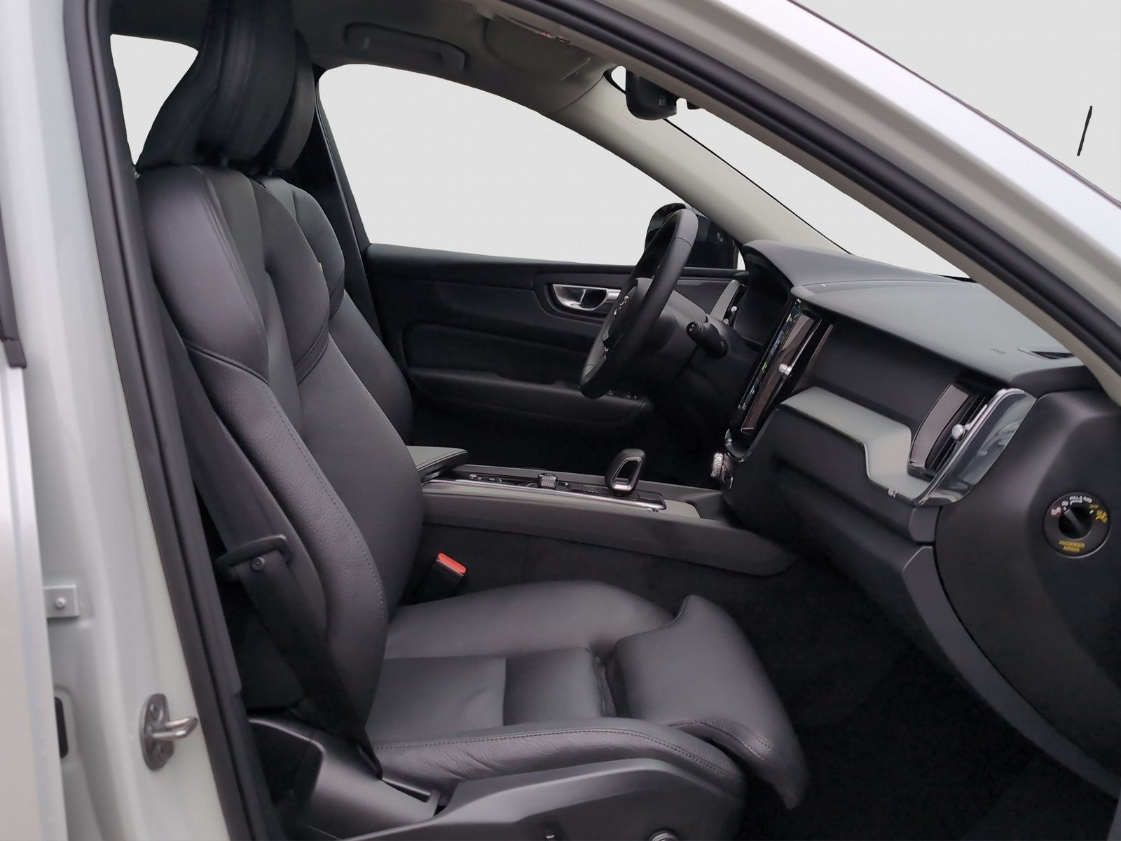 Volvo XC60+B4+Diesel+AWD+GT+Plus+Dark+Standhzg+HarmanK