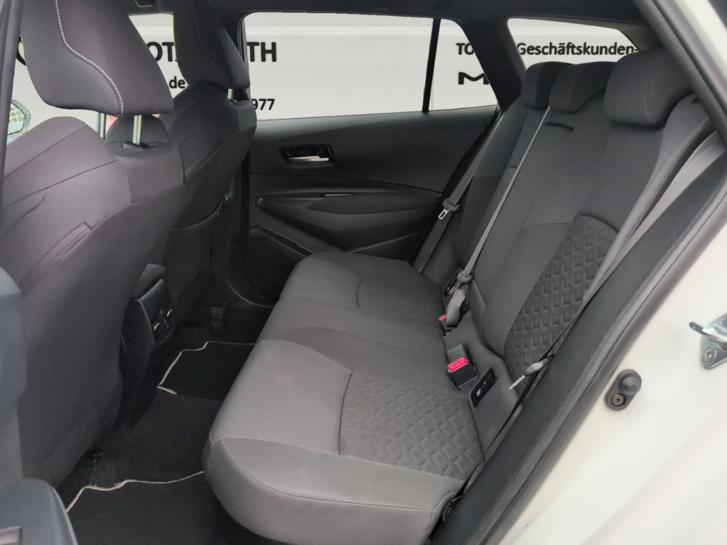Toyota Corolla Touring Sports 2.0-l Hybrid Team D LED A