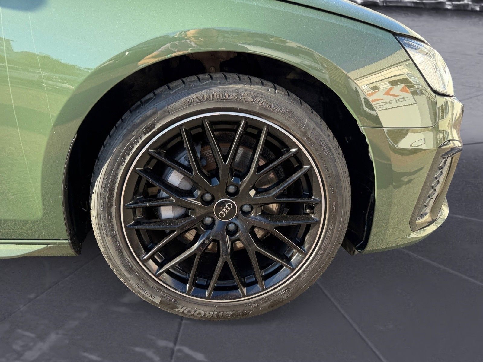 Audi A4 Avant 40 TFSI quattr 40 TFSI quattro S-line M