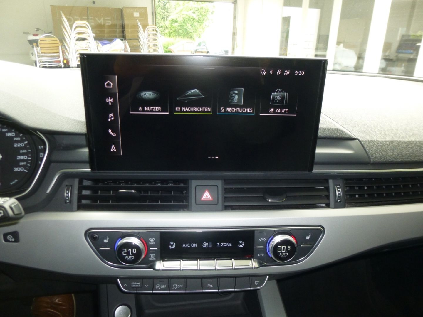 Audi A4 Avant 30 TDI advanced - Samsaru's Car Outlet
