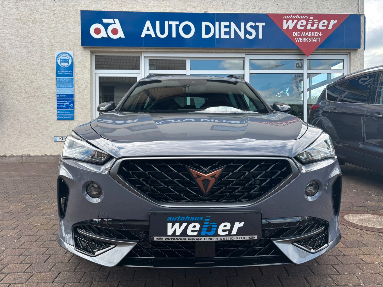 Cupra Formentor VZ e-Hybrid - Samsaru's Car Outlet