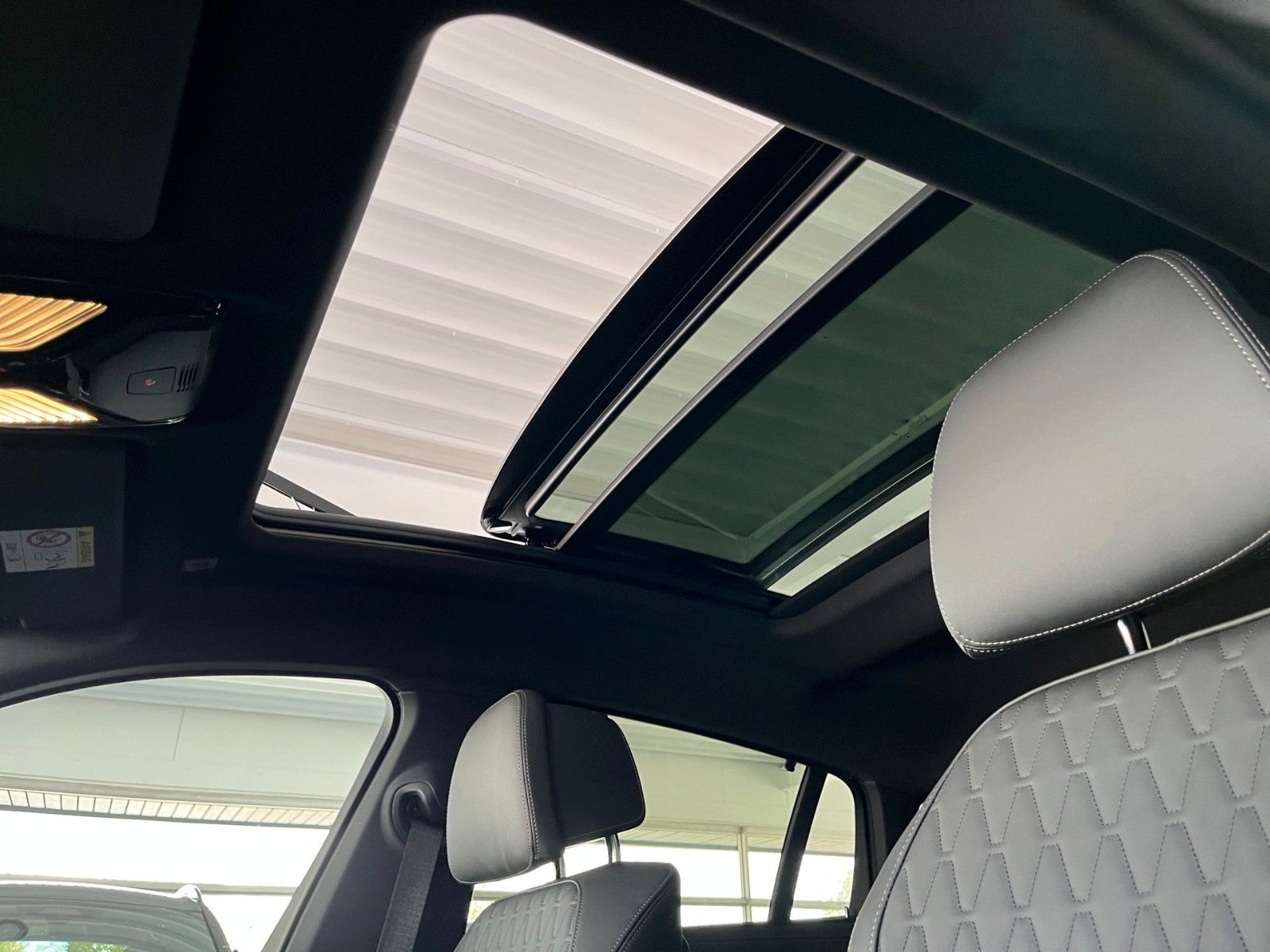 BMW X6 xDrive 40d M SPORT/LED/AHK/PANO-DA/H&K