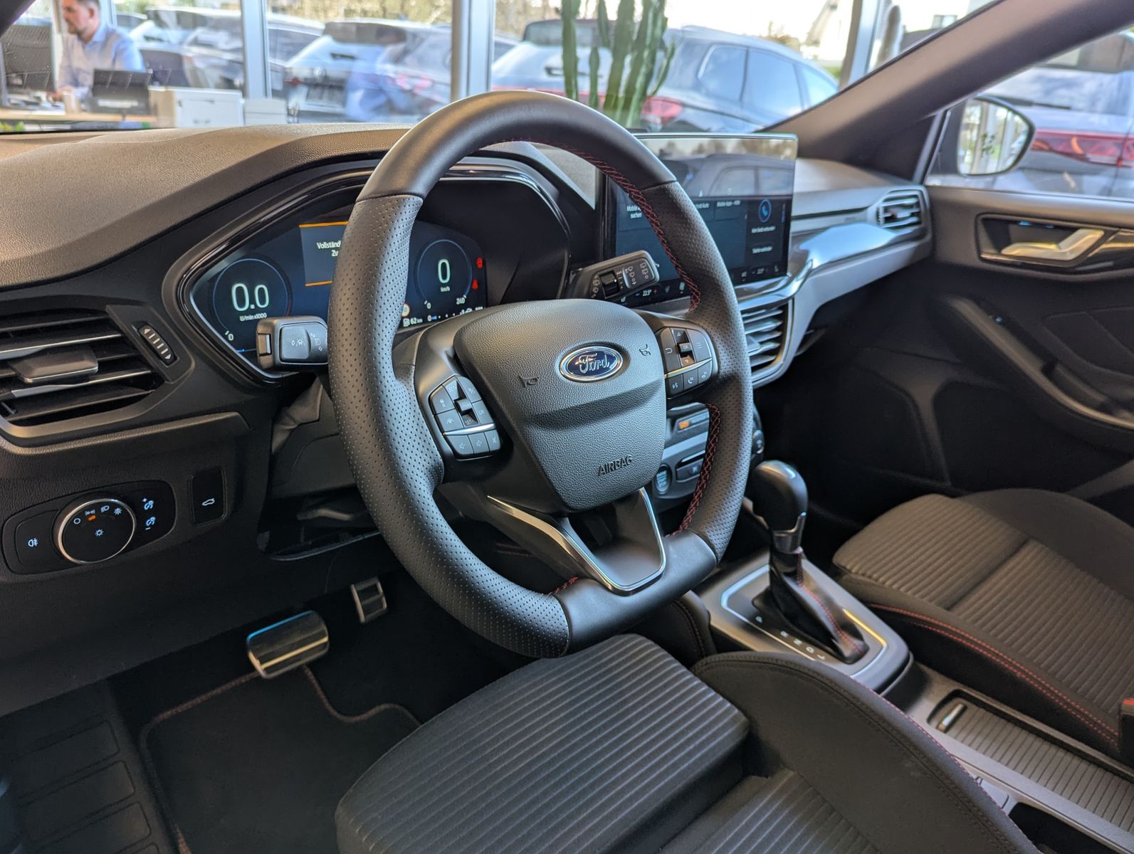 Ford Focus 1.0 ST-Line X Styling Matrix B&O Pano 18"