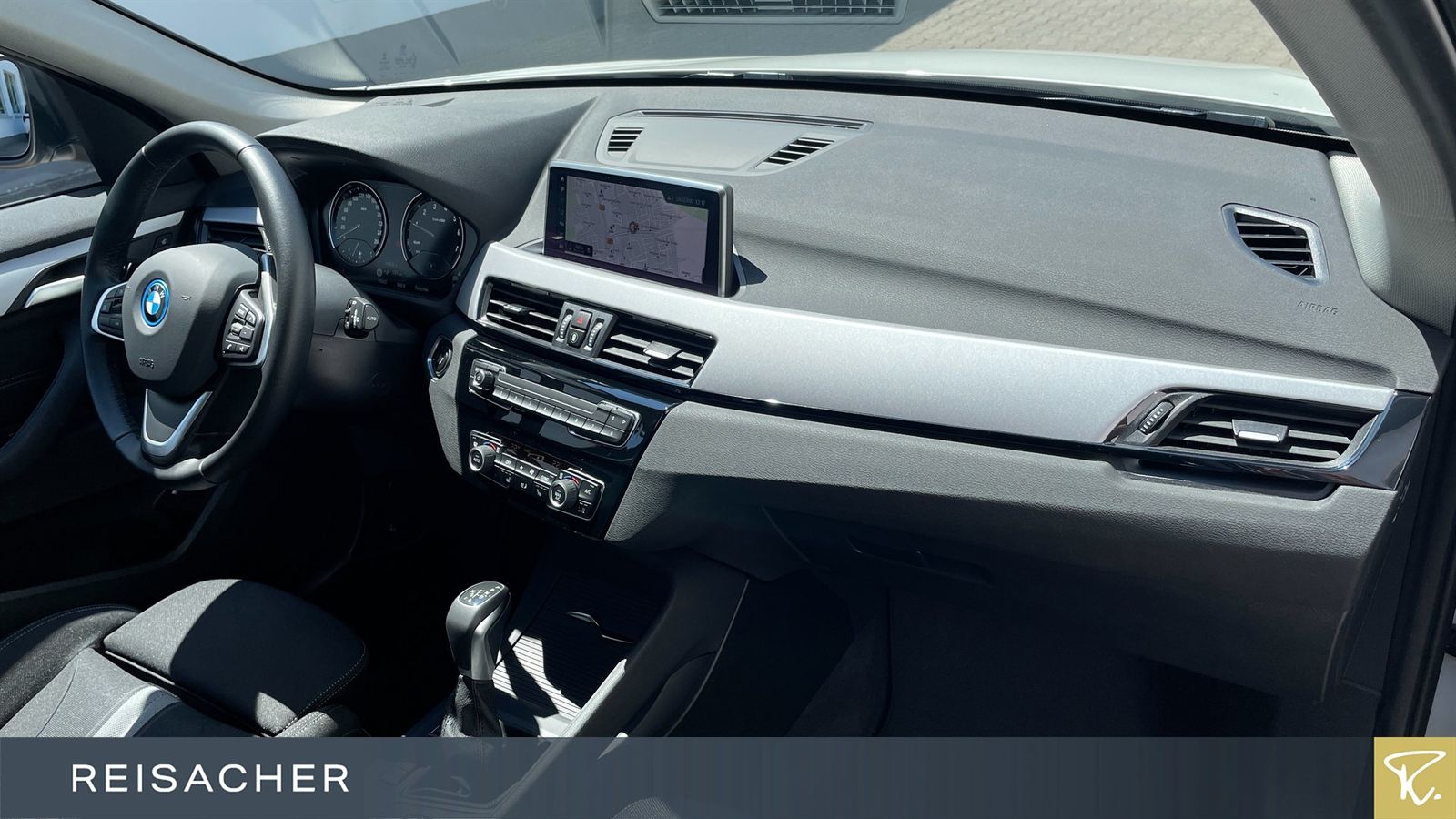 BMW X1 xDrive 25e A Advantage - Samsaru's Car Outlet