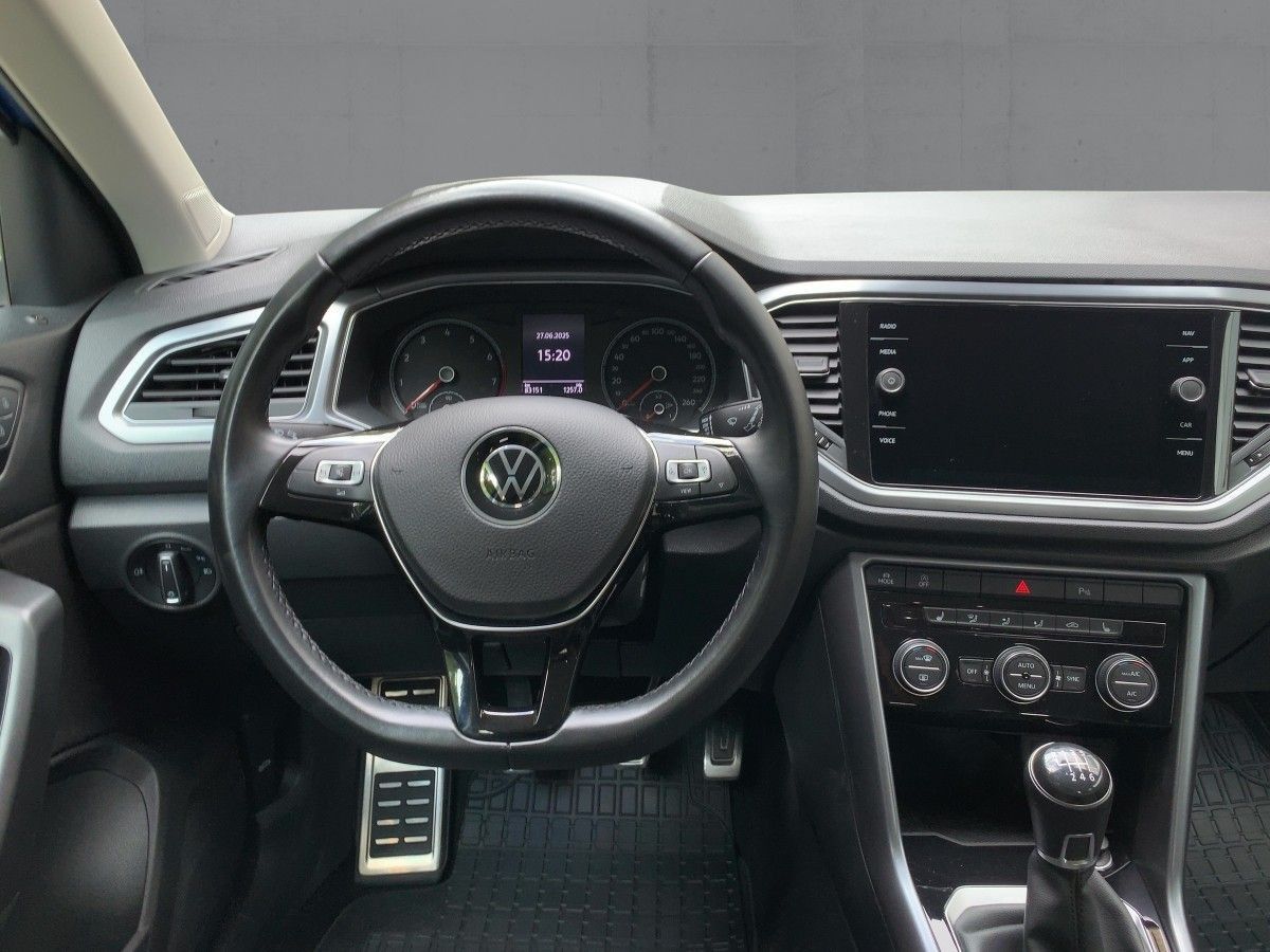 Volkswagen T-Roc 1.0 TSI ACTIVE - Samsaru's Car Outlet