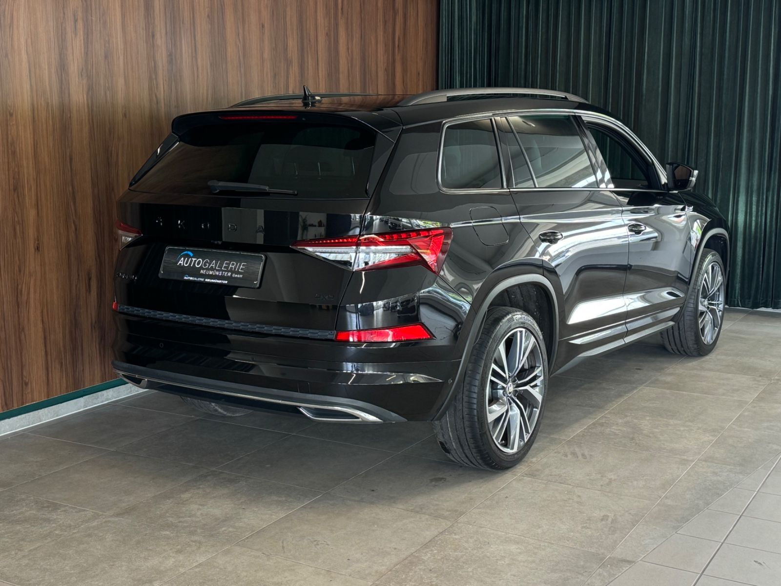 Skoda Kodiaq Sportline 4x4°Canton°Pano°ACC°AHK°360°LED