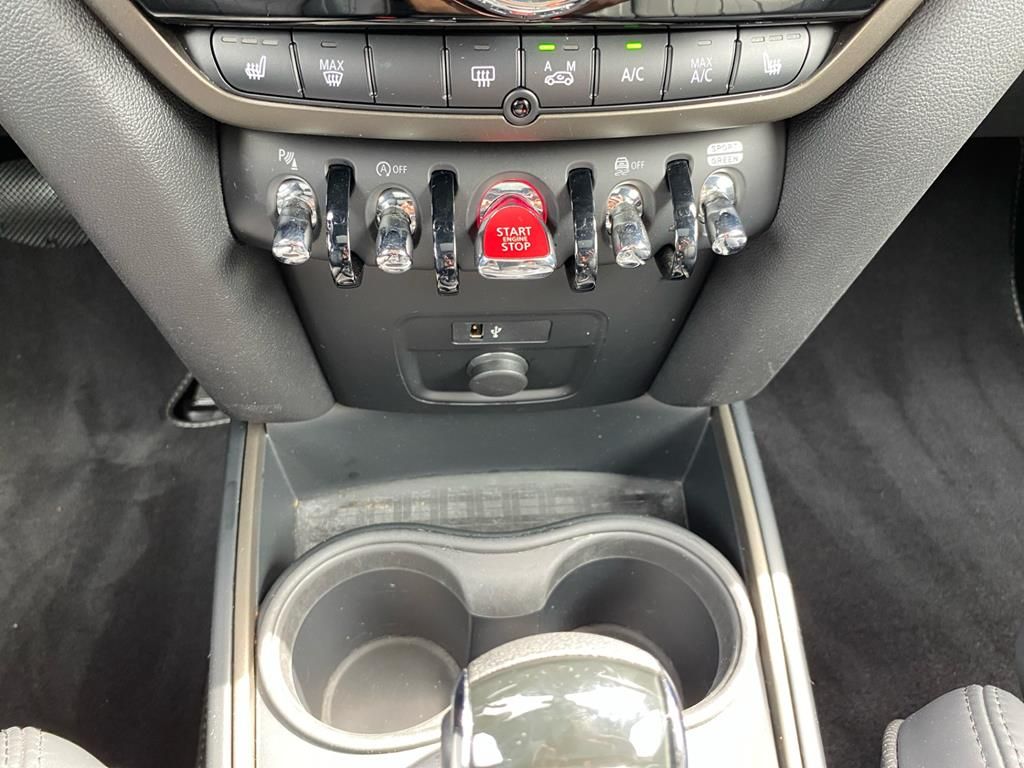 MINI Cooper Countryman Aut. MINI Yours - Samsaru's Car Outlet