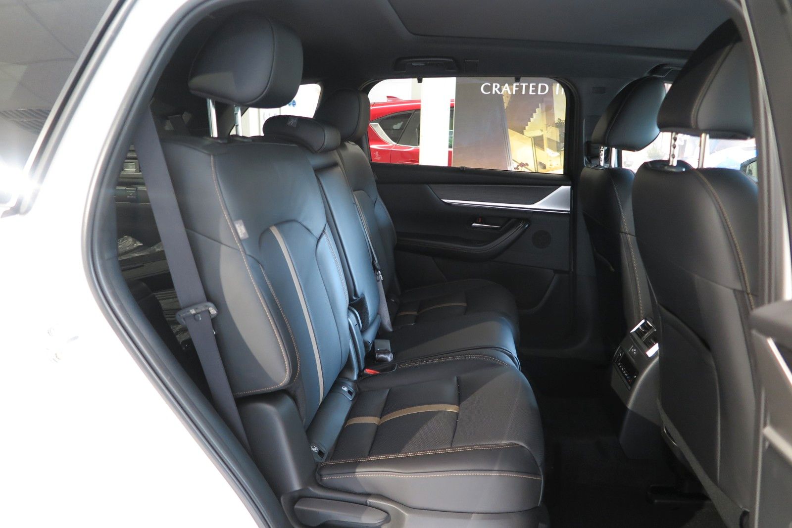 Mazda CX-80 2.5 e-SKYACTIV PHEV Homura Plus Auto AWD