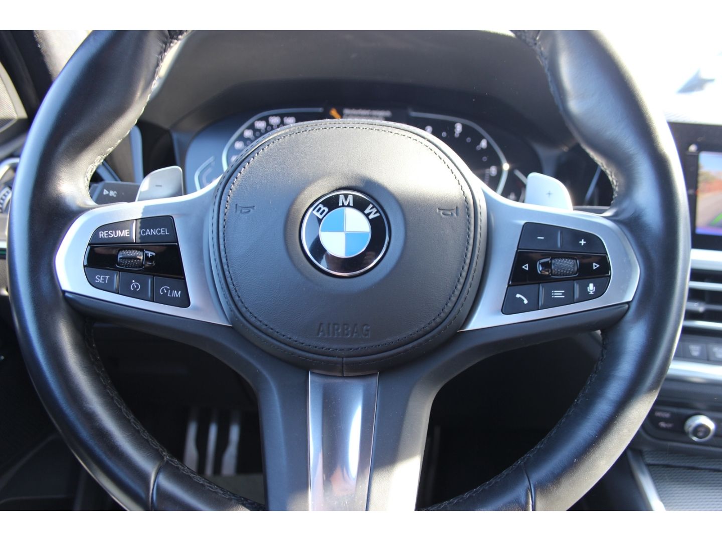 BMW 320 d xDrive M Sport - Samsaru's Car Outlet