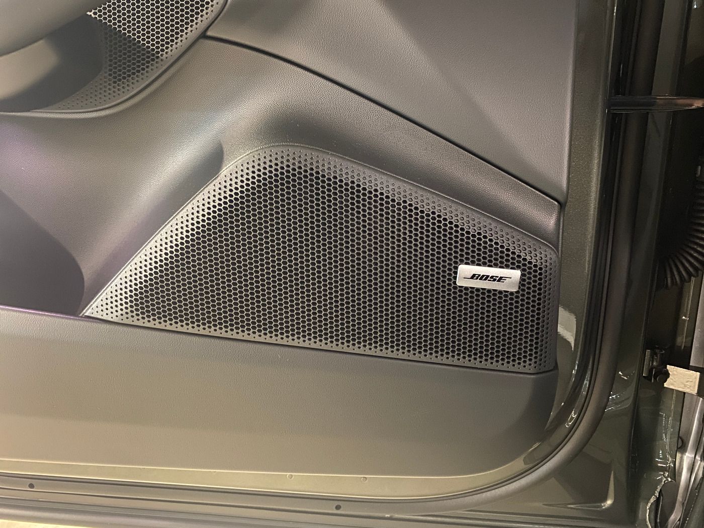 Porsche Macan 4S | Hinterachslenkung | Panorama | AHK |