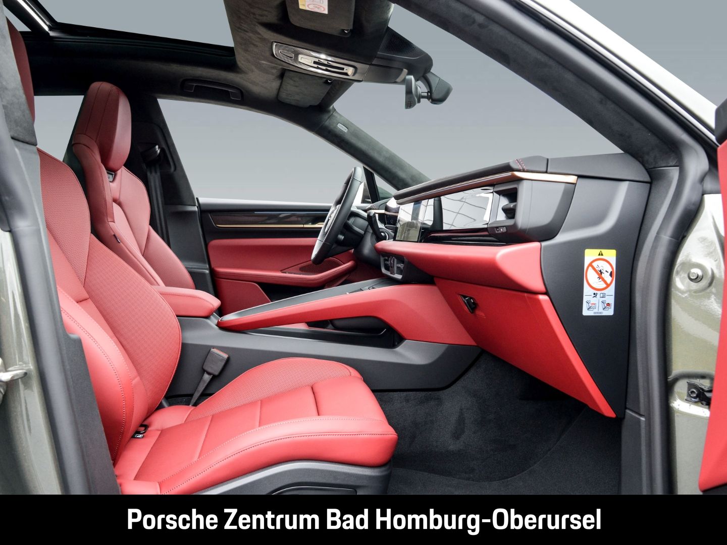 Porsche Macan Turbo - Samsaru's Car Outlet