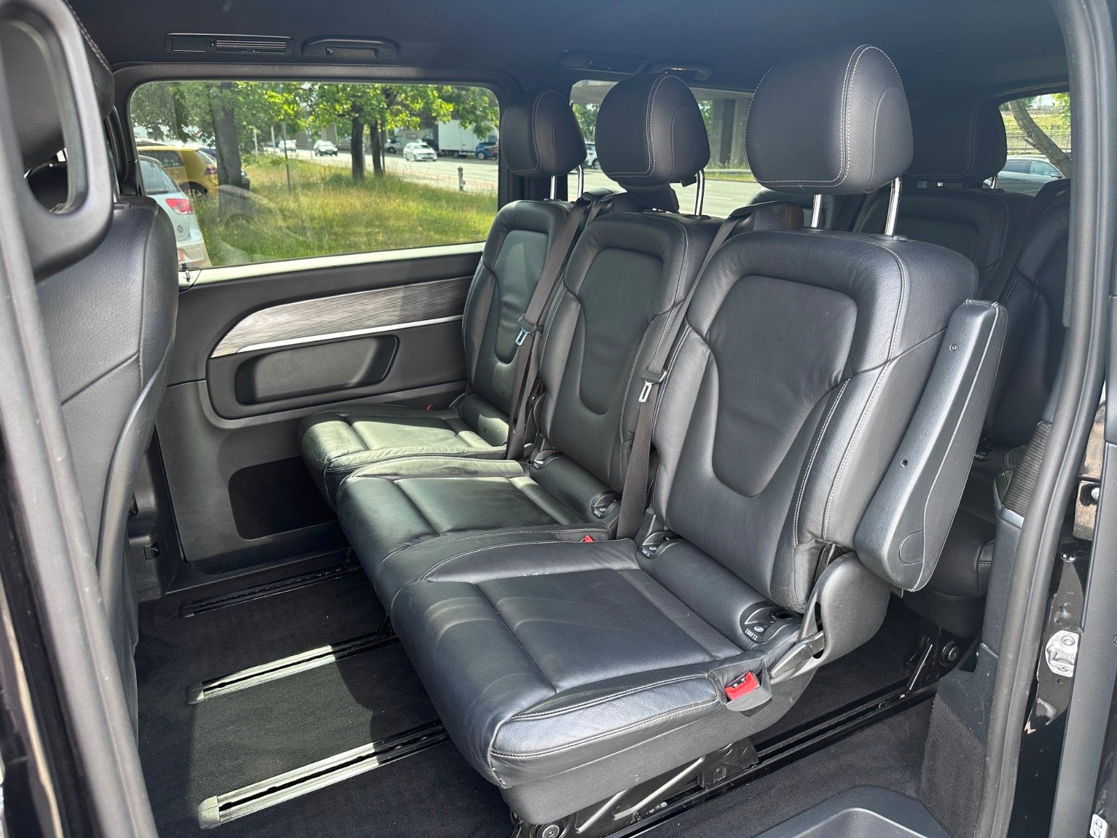 Mercedes-Benz V 250 - Samsaru's Car Outlet