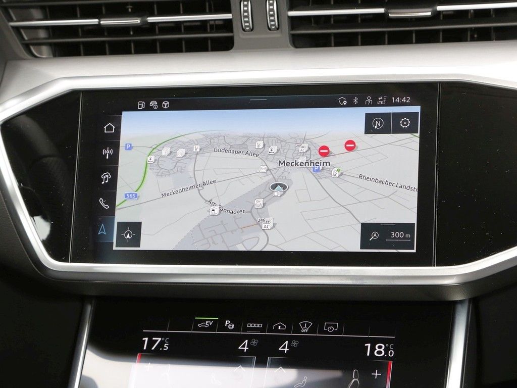 Audi A6 Avant 55 TFSI e Q S line - Samsaru's Car Outlet