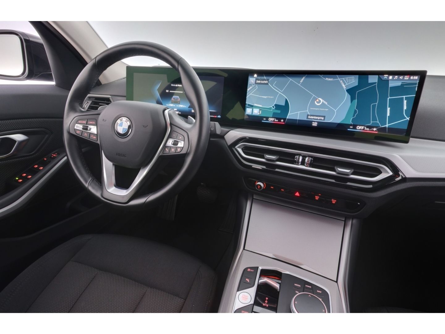 BMW 320 d xdrive Touring - Samsaru's Car Outlet