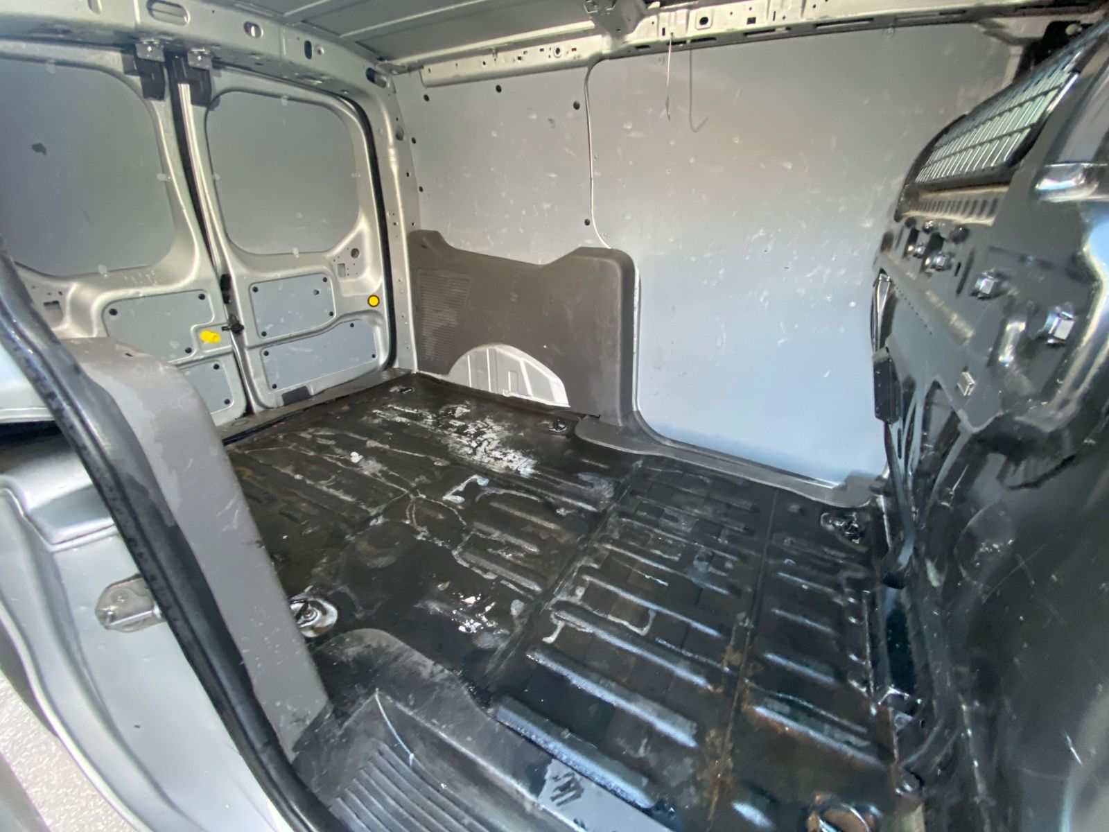 Ford Transit Connect Kasten lang Trend - Samsaru's Car Outlet