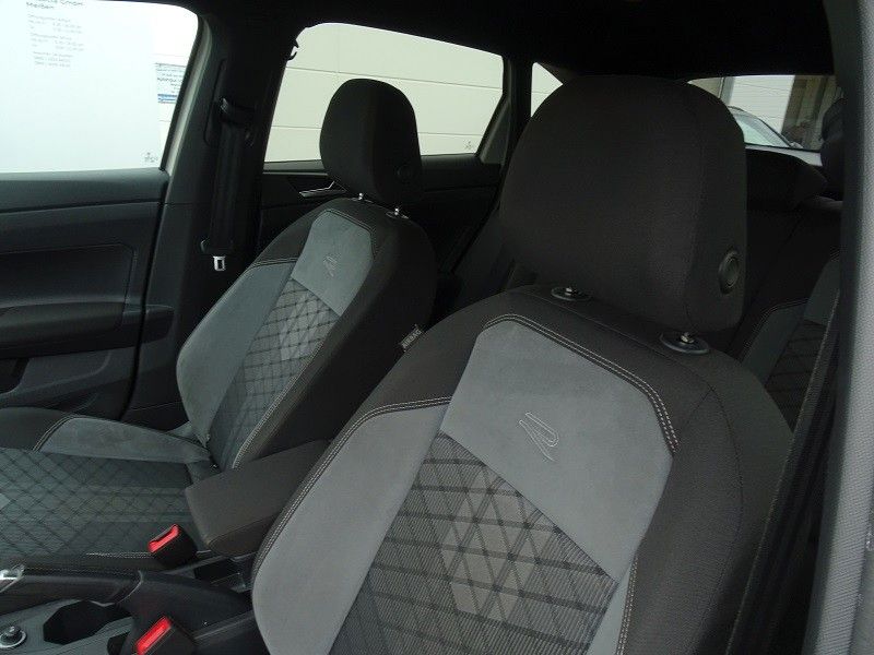 Volkswagen Taigo 1.5 TSI DSG R-Line Black - Samsaru's Car Outlet