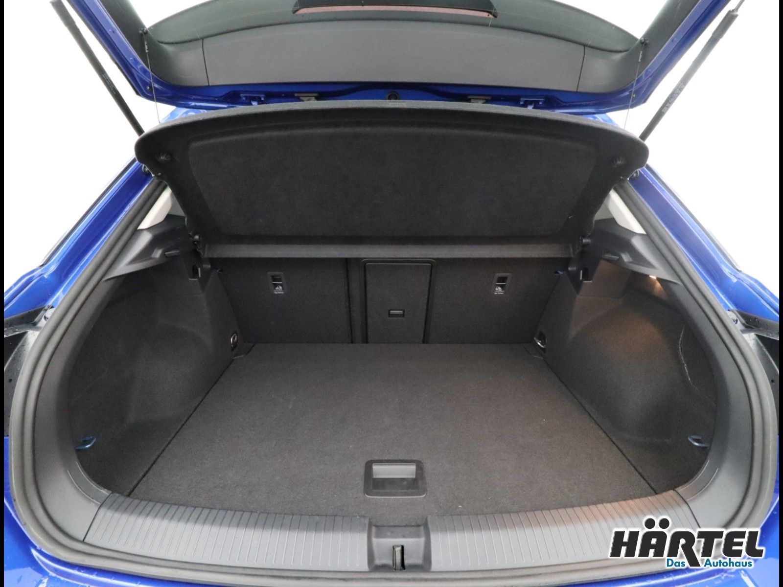 Volkswagen T-ROC STYLE 1.5 TSI DSG - Samsaru's Car Outlet