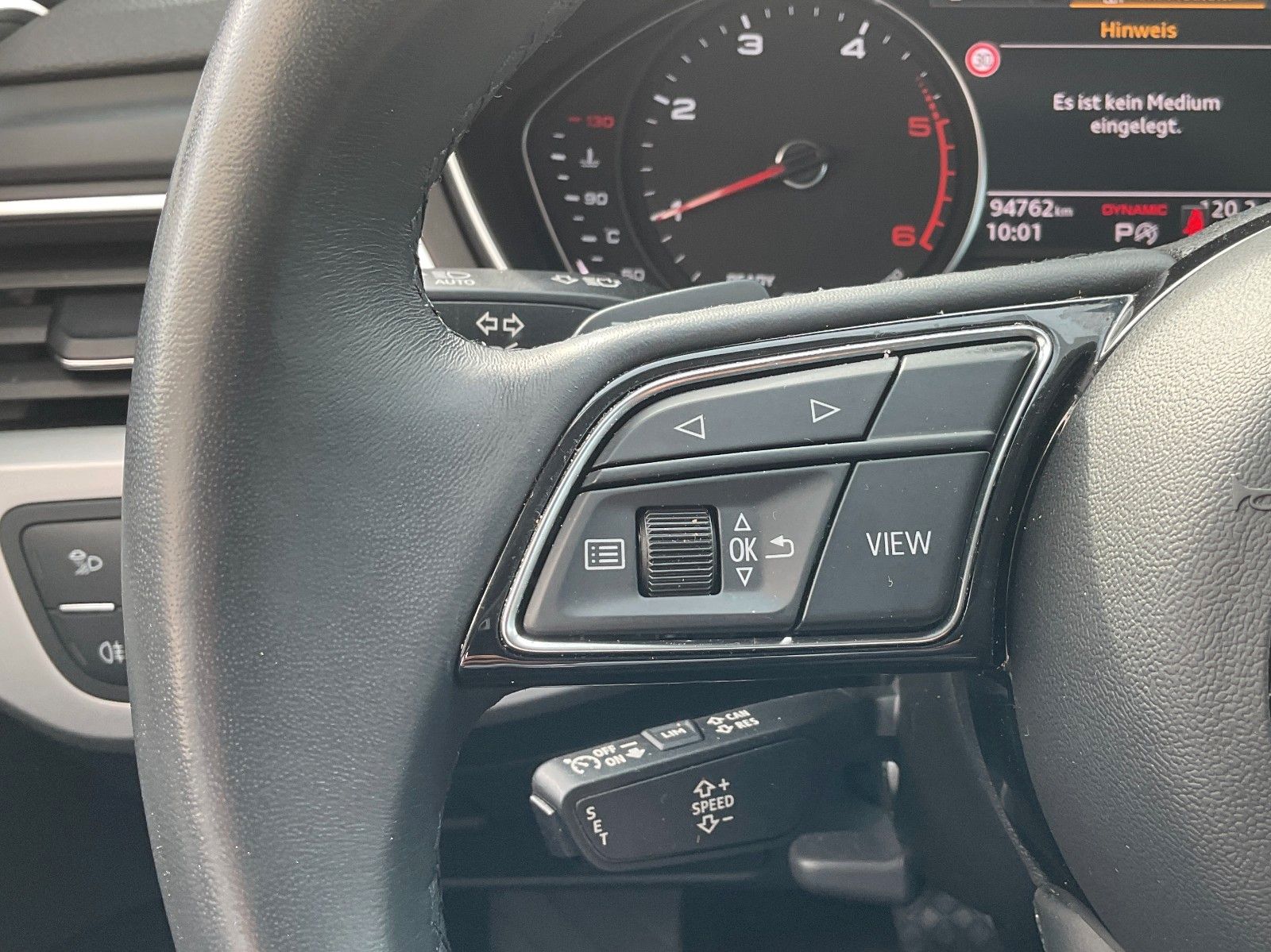 Audi A4 Av.40 TDI quattro S-Tr. - Samsaru's Car Outlet