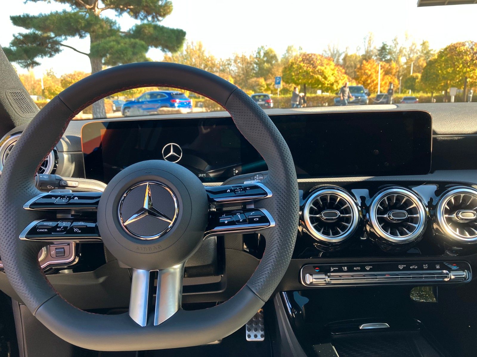 Mercedes-Benz A 250 e AMG - Samsaru's Car Outlet