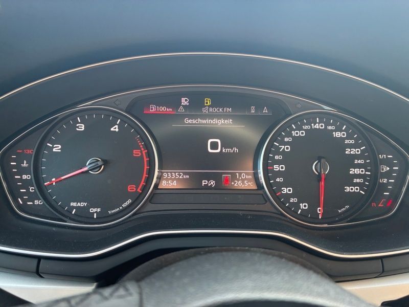 Audi A4 Avant 2.0 TDI s tronic Business - Samsaru's Car Outlet