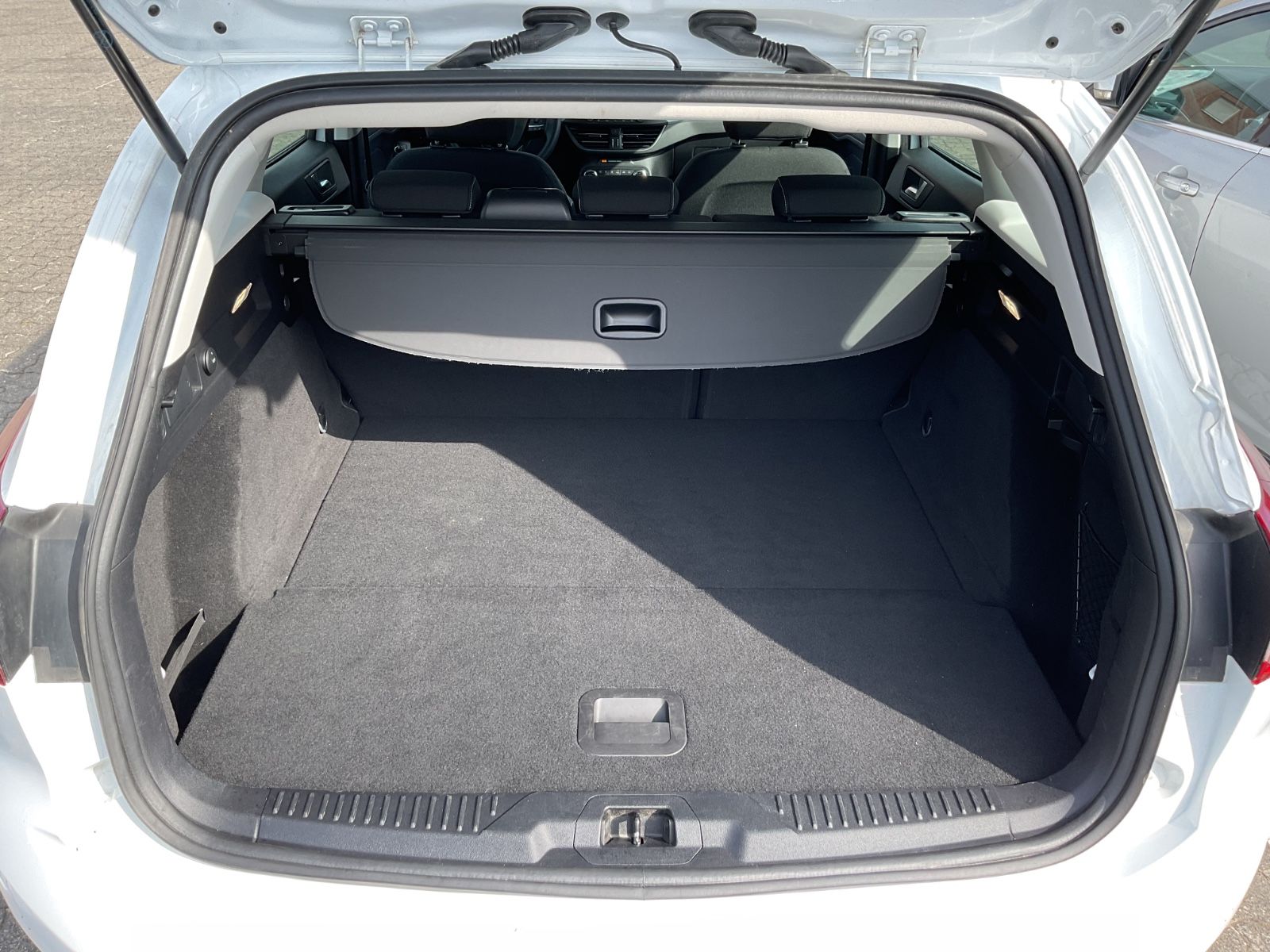 Ford Focus Turnier Cool & Connect - Samsaru's Car Outlet