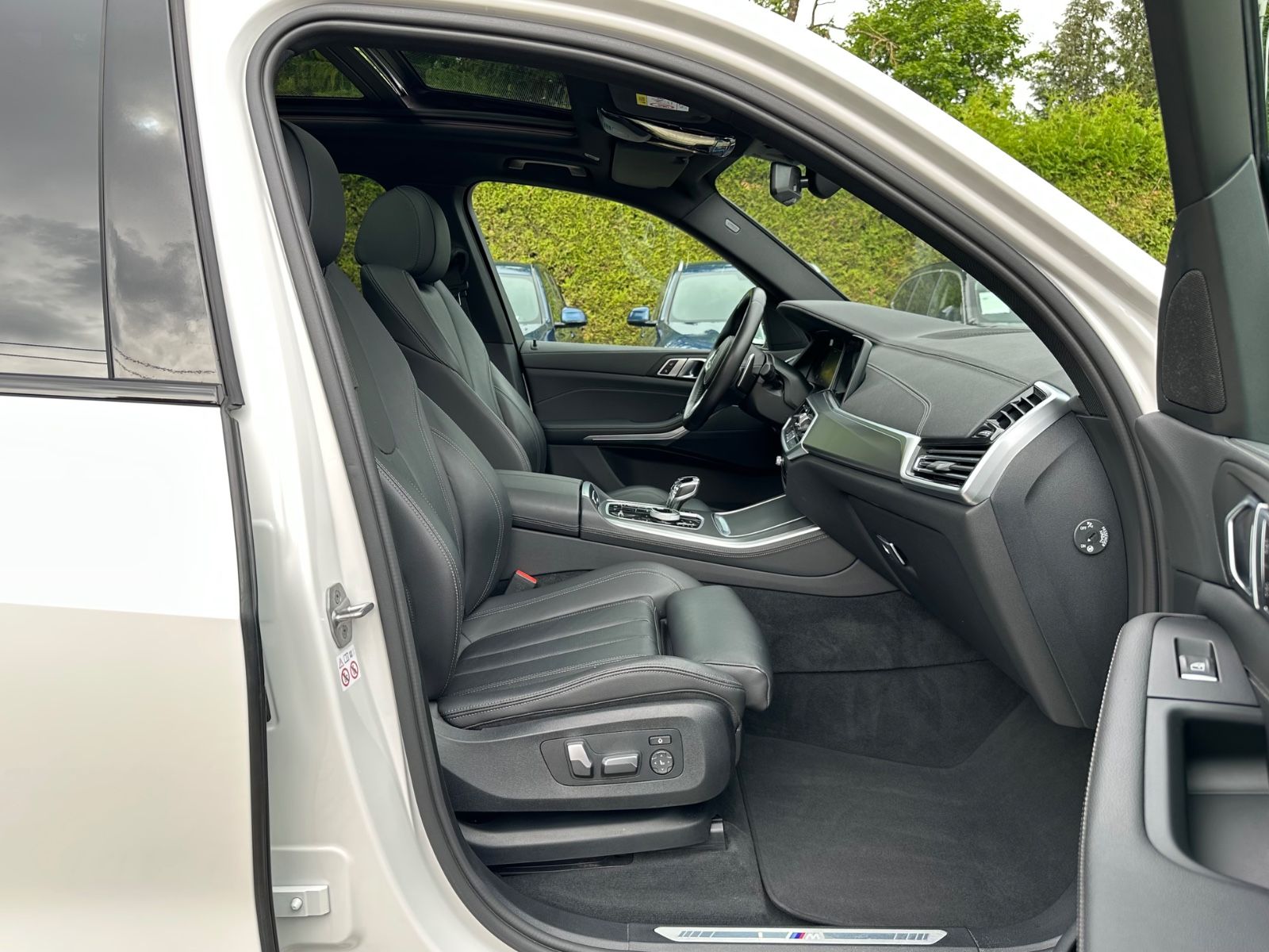 BMW X5 xDrive45e M-Sportpaket 360° Sky-Lounge AHK