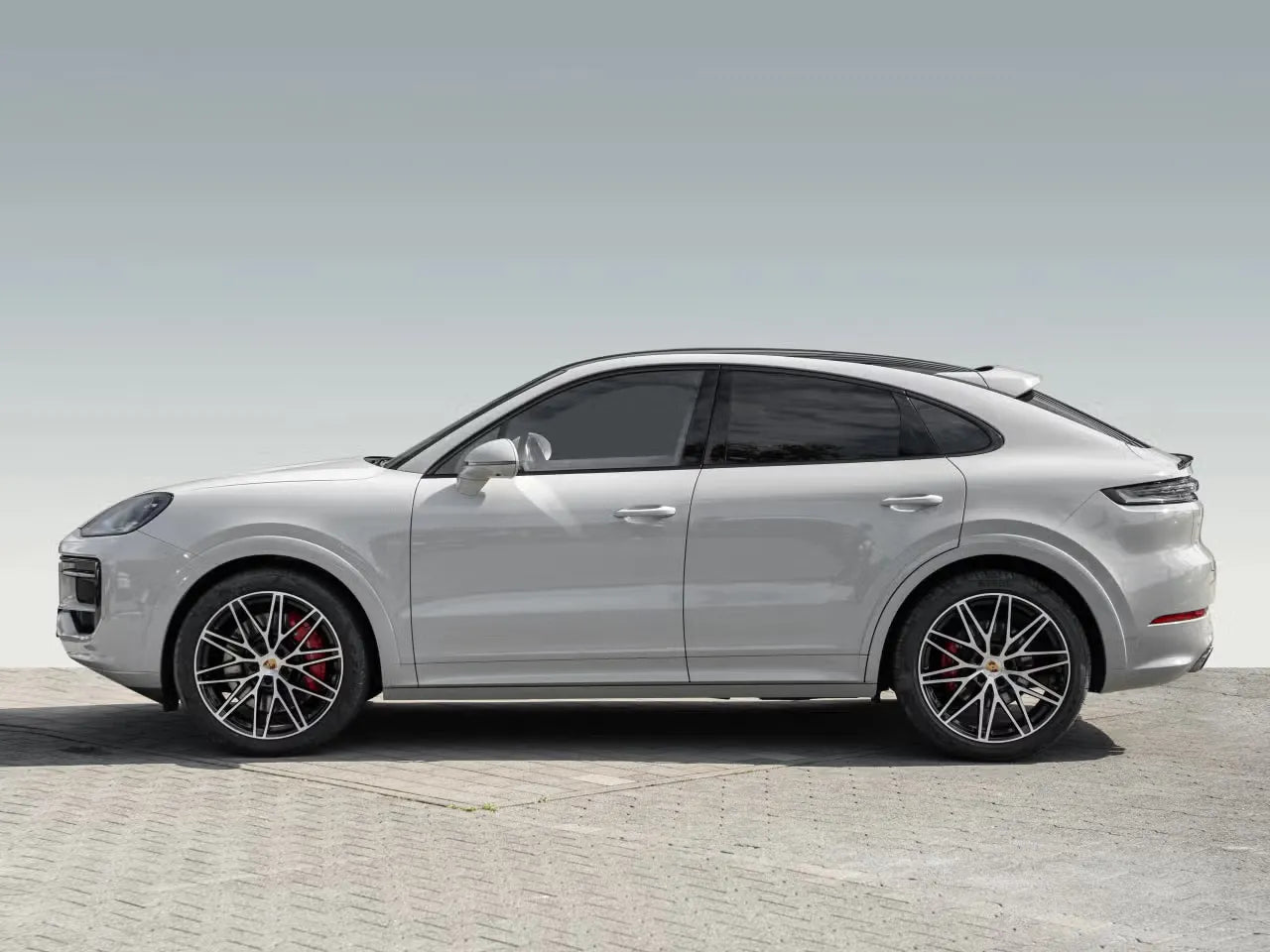 Porsche Cayenne S Coupé Silver - Samsaru's Car Outlet