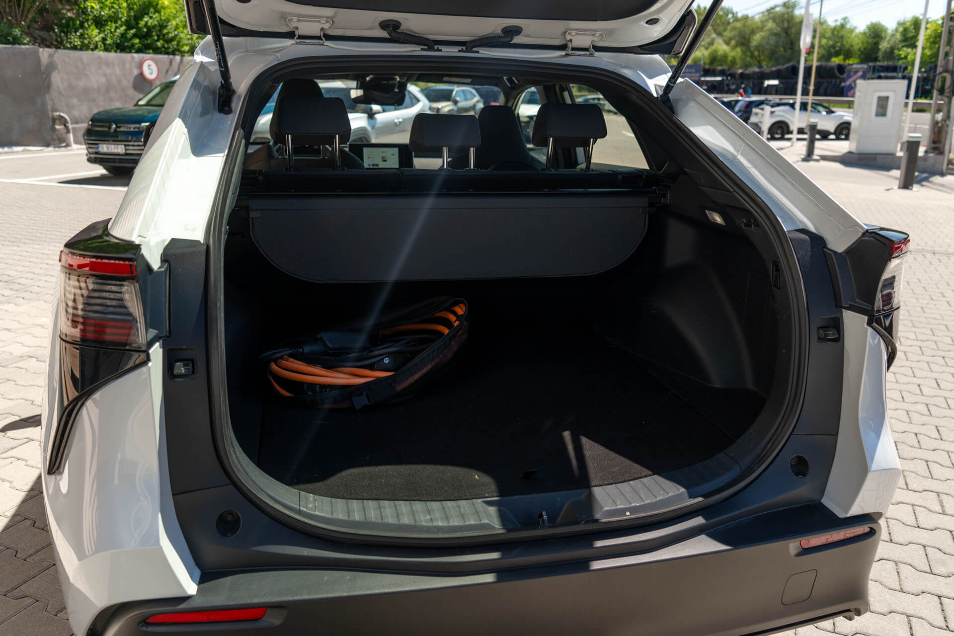 Toyota bZ4X Electric 150 kW FWD - Samsaru's Car Outlet