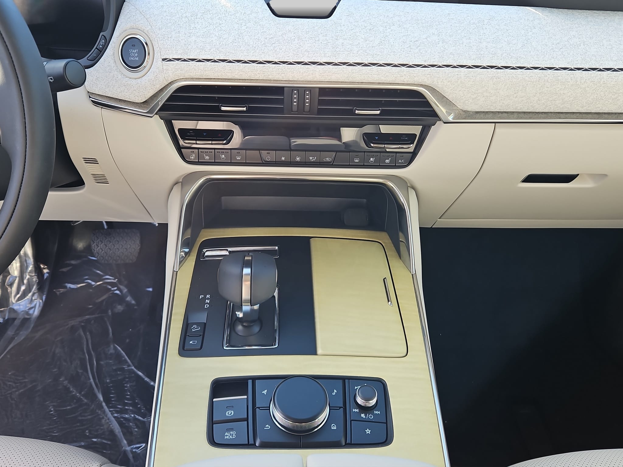 Mazda CX-60 e-SKYACTIV 3.3D AWD 8AT MHEV Takumi Plus