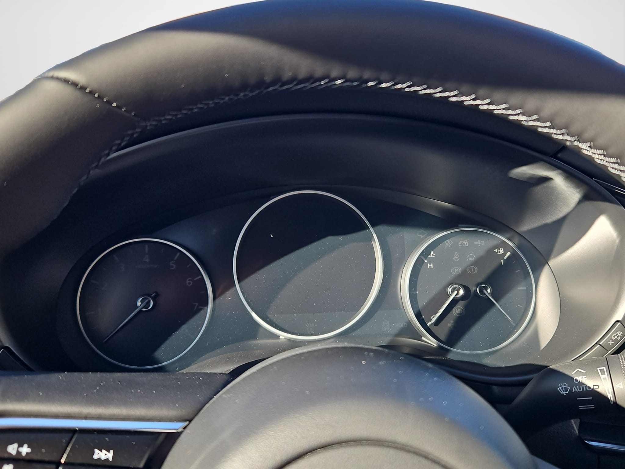 Mazda3 2.0L e-SKYACTIV X 186ps 6MT FWD Centre-Line