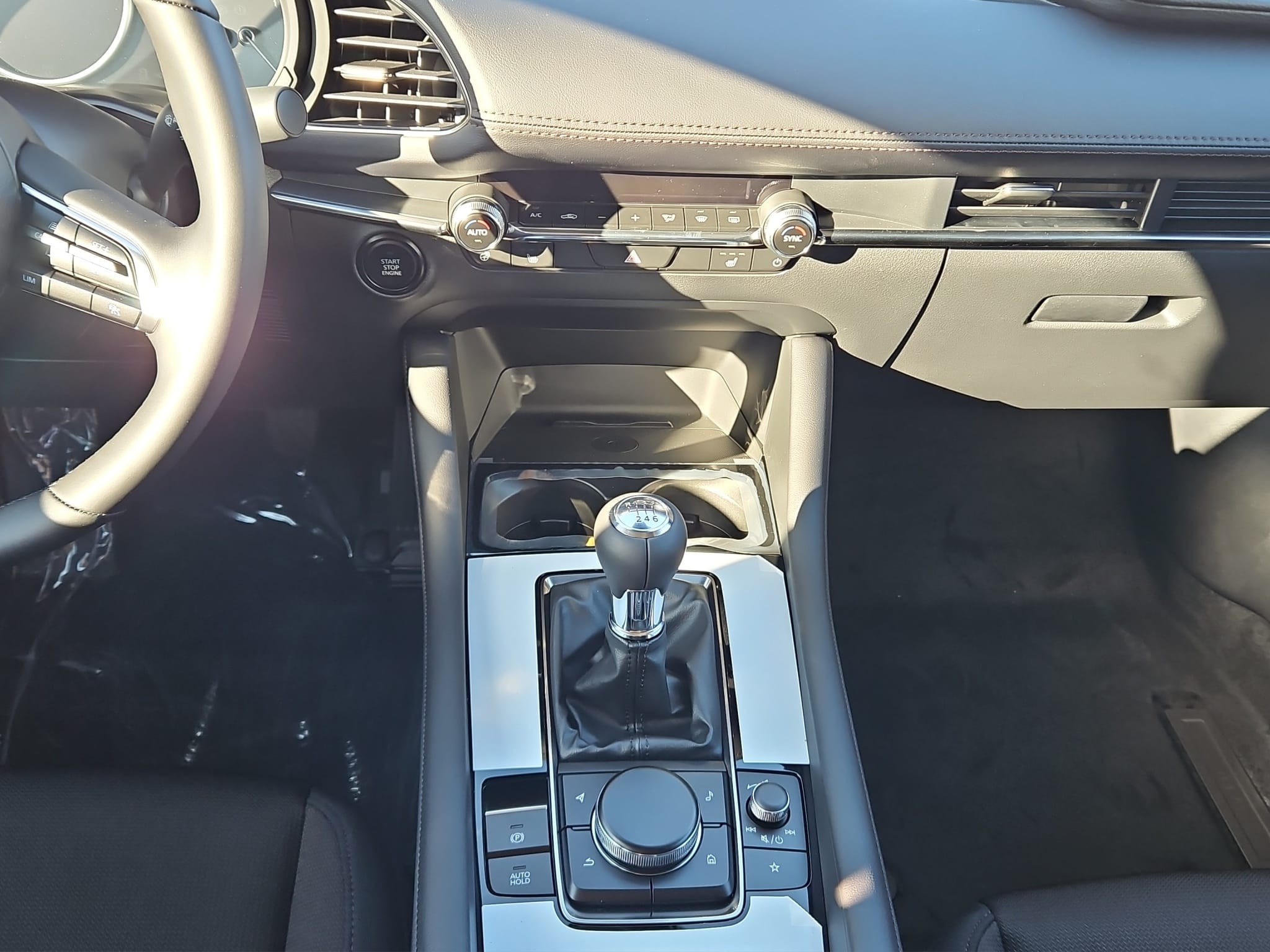 Mazda3 2.0L e-SKYACTIV X 186ps 6MT FWD Centre-Line