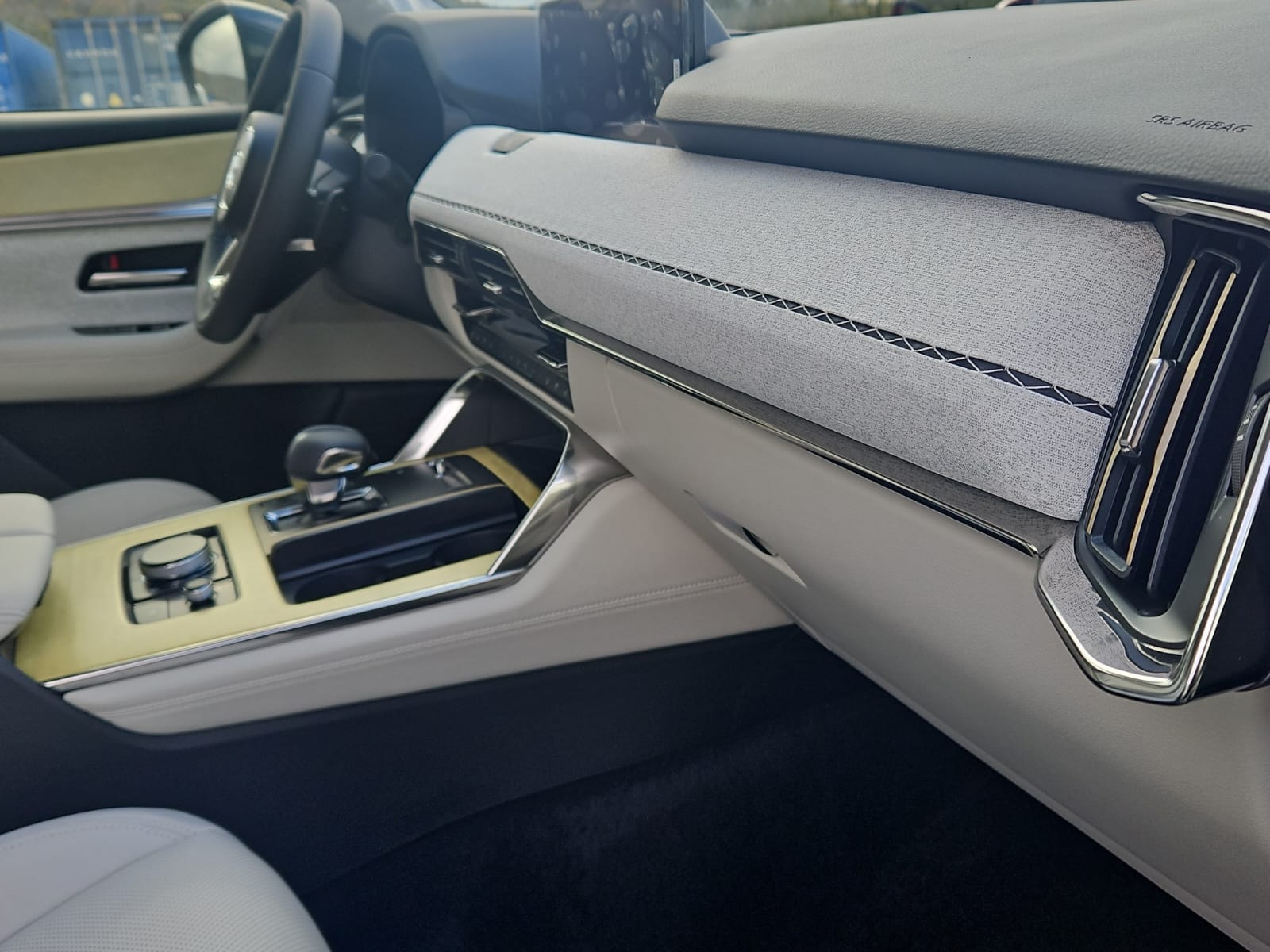 Mazda CX-60 2.5L e-SKYACTIV PHEV 327ps 8AT AWD Takumi Plus